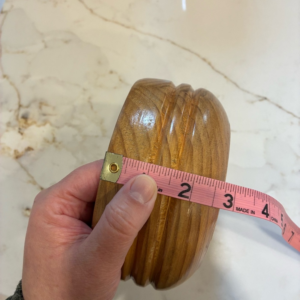 Vintage Small wooden bowl. 6 inches diameter and 3 inches tall. Retro - Picture 6 of 6